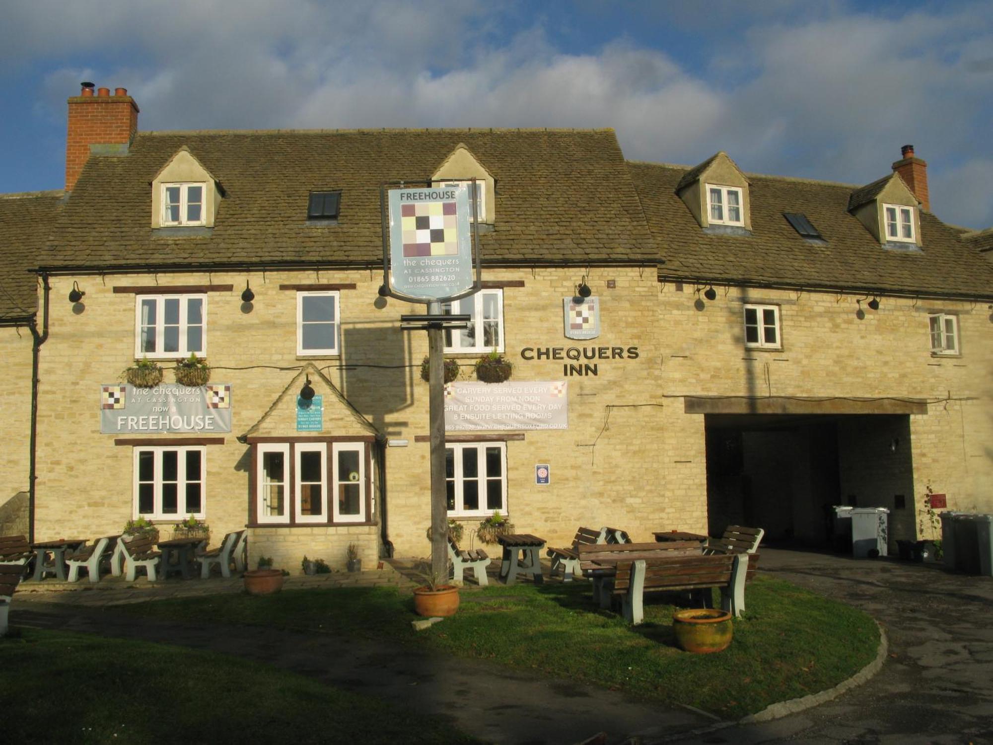 The Chequers Inn Cassington Buitenkant foto