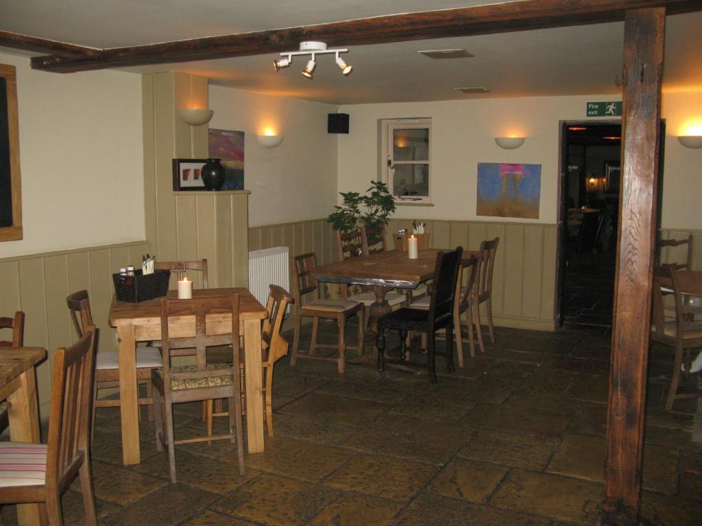 The Chequers Inn Cassington Buitenkant foto